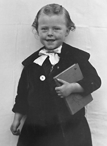 Florence (Florrie) Fairhall 1916 - photo taken by Stanley R. Fairhall