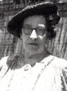 Laura (Miller) Maynard at Randwick - 5 Jan 1949 (from Warren Kimble)